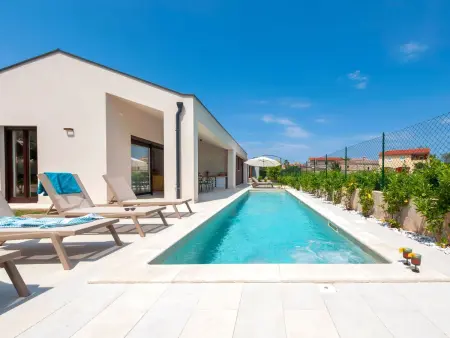 Echo Villa en Istrie : maison 8 pers, piscine privée jacuzzi : photo 2