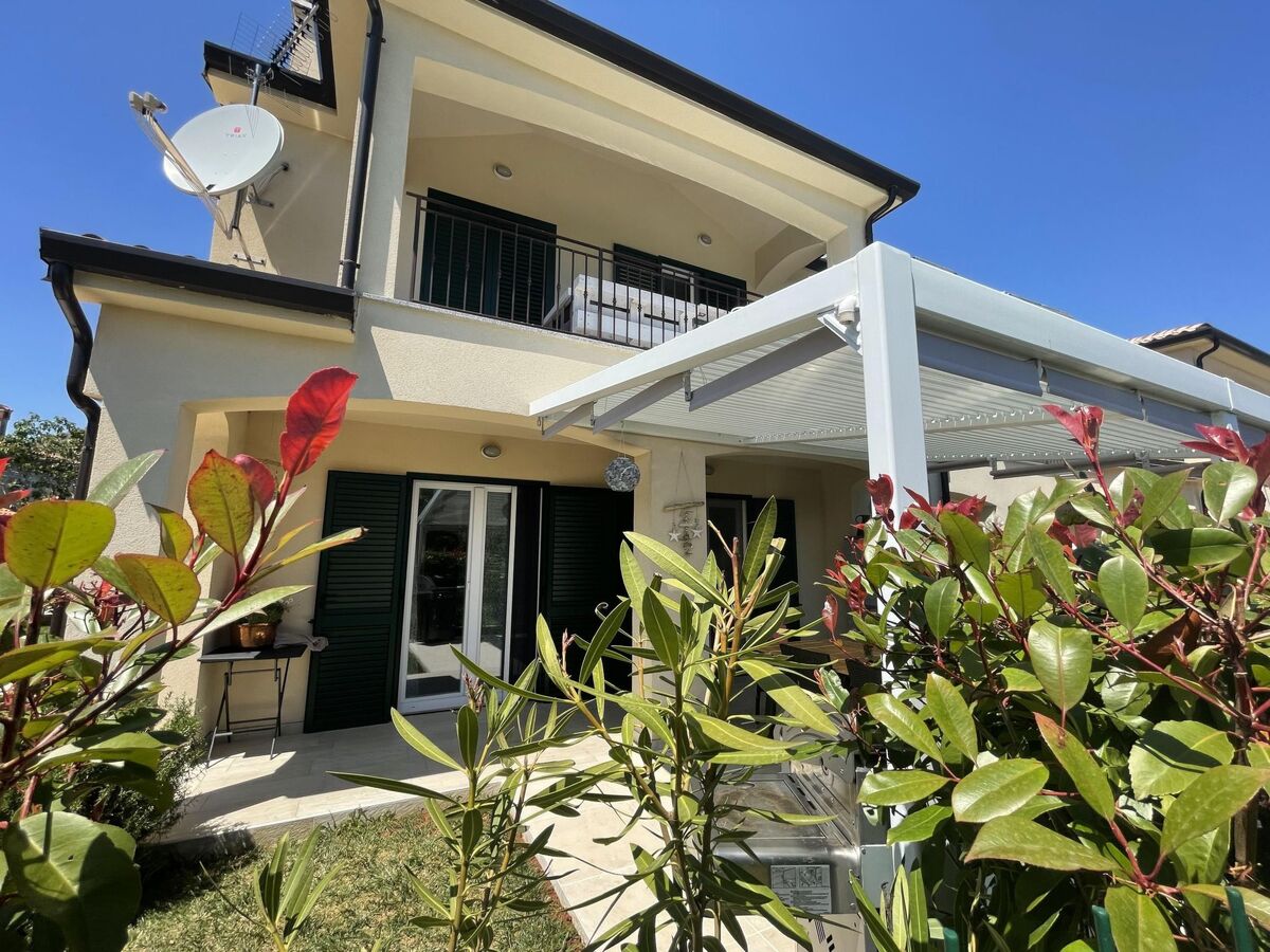 Villa ELMASO, maison 6 pers. avec piscine privée à Krnica - Photo 13