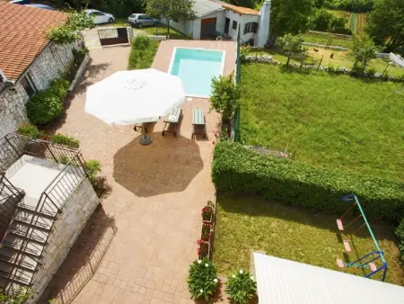 Villa 5 chambres avec piscine à Kujići : photo 8