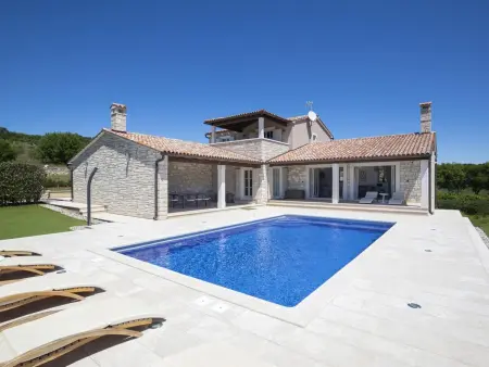 Heritage Villa Lilly – Maison 7 personnes, sauna et piscine privée : photo 2