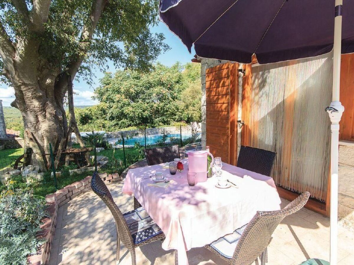 Vickovi : maison Istrie avec piscine partagée - Photo 12