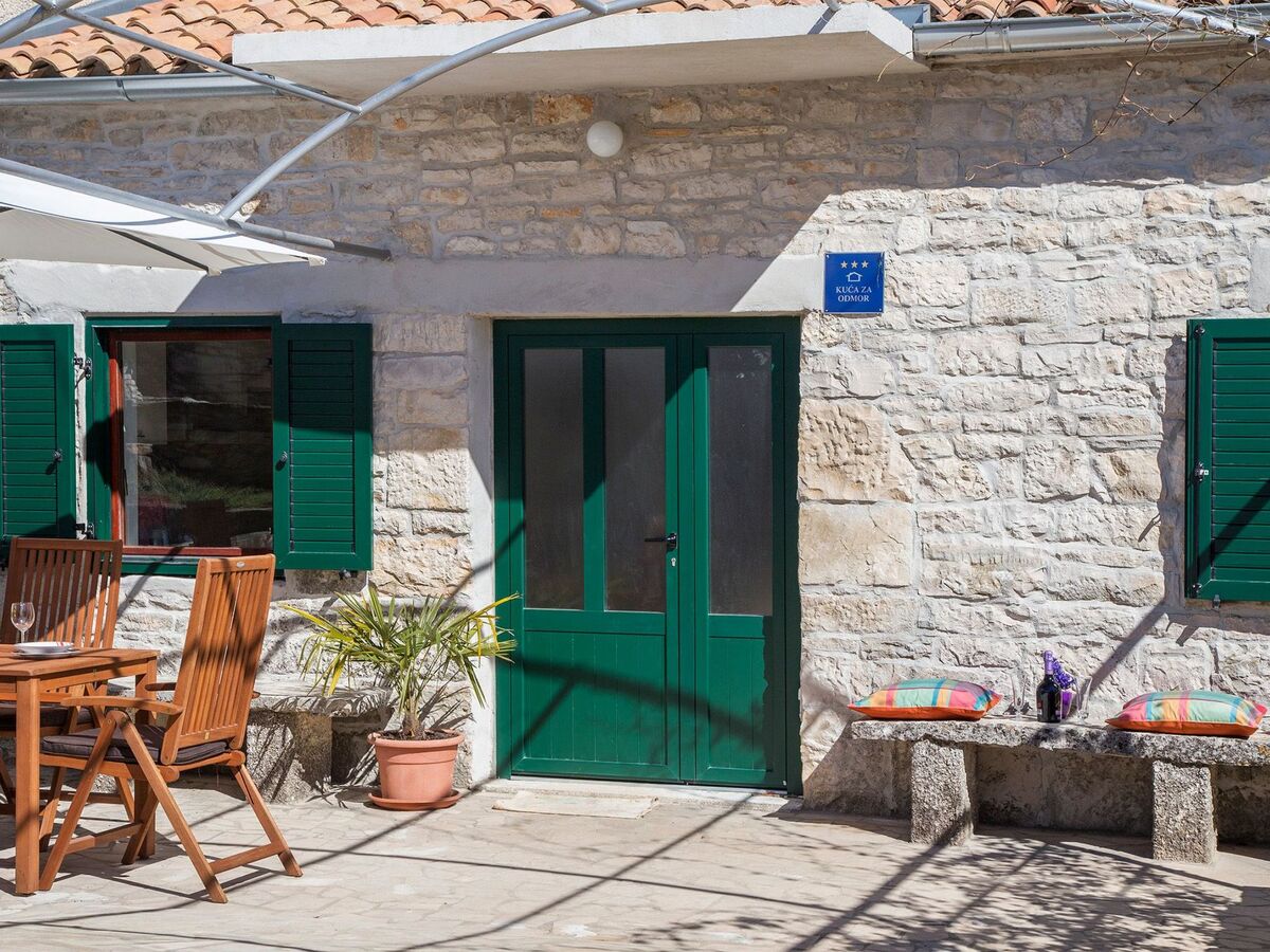 Villa Jurko à Rakalj : piscine privée et terrasse - Photo 5