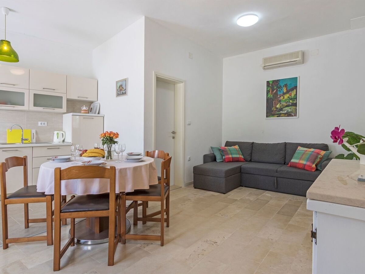 Villa Jurko à Rakalj : piscine privée et terrasse - Photo 14
