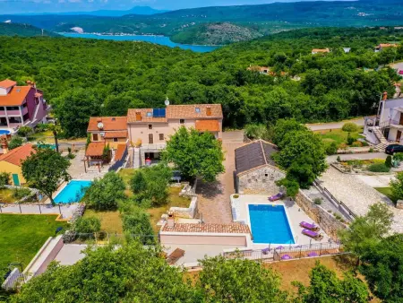Villa Rakalj 5 chambres avec piscine privée, 943 m²
