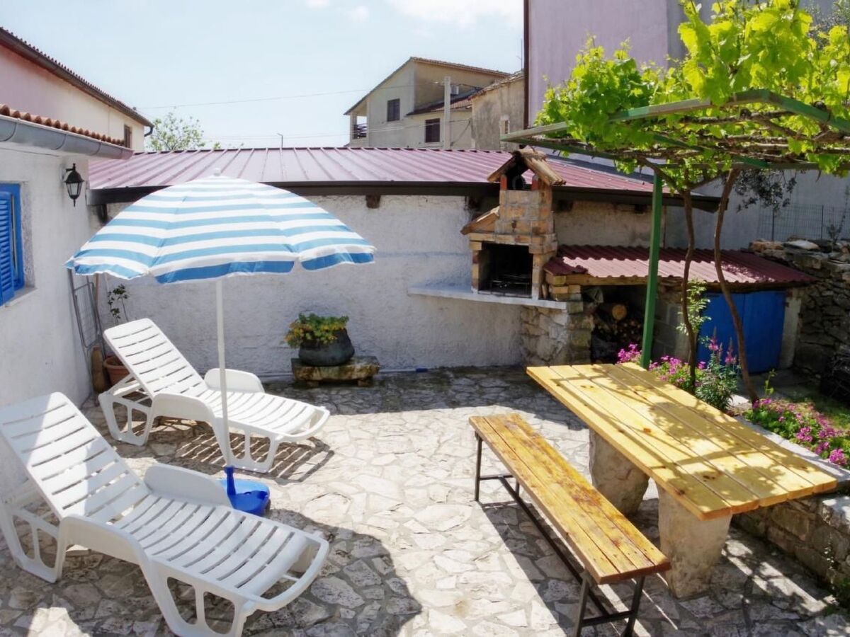 Maison Rakalj : piscine privée, 2 chambres, 4 pers. - Photo 35