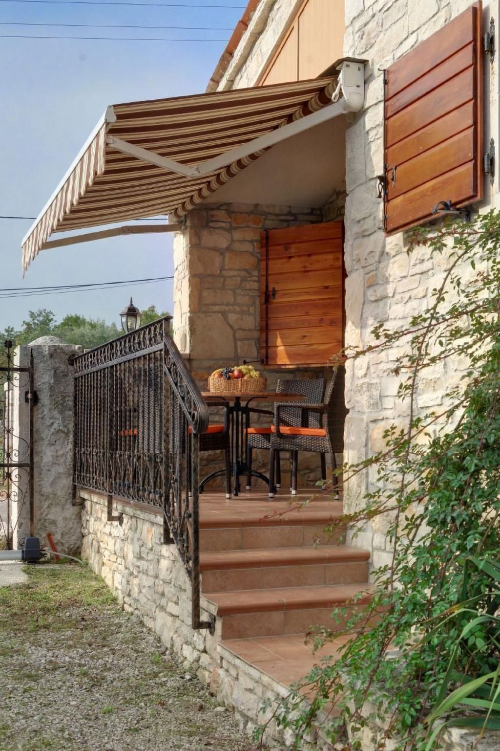 Maison Rakalj, jardin 11000 m² et vue panoramique - Photo 4