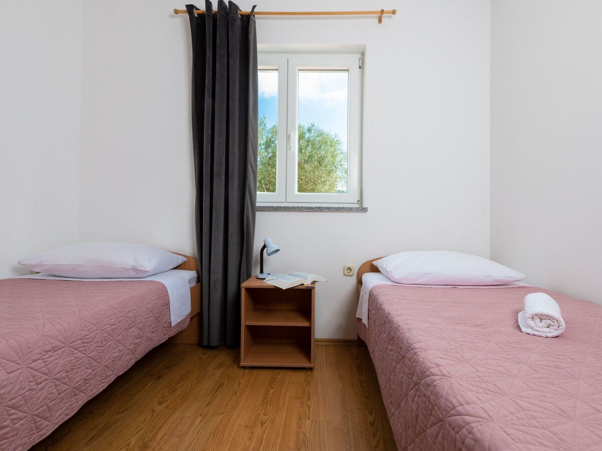 Maison Marija : 6 chambres, piscine privée, vue mer - Photo 17