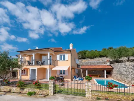 Maison Marija : 6 chambres, piscine privée, vue mer