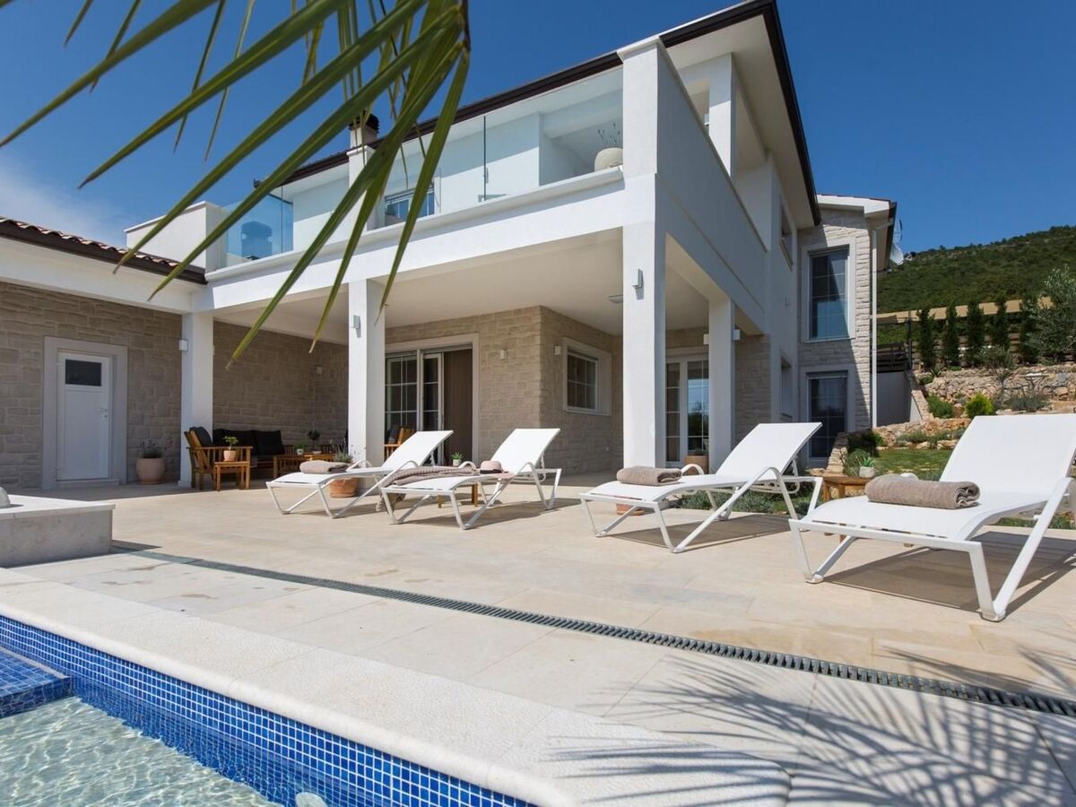 Villa Casta Diva – Maison 4 chambres avec piscine 58 m² - Photo 24