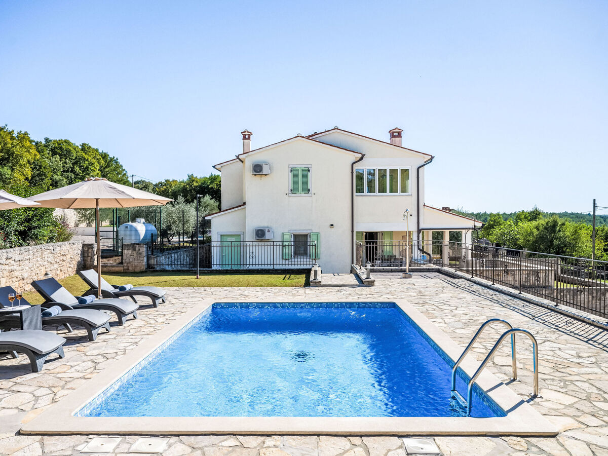 Villa Mare à Trget : maison avec piscine privée et vue mer - Photo 2