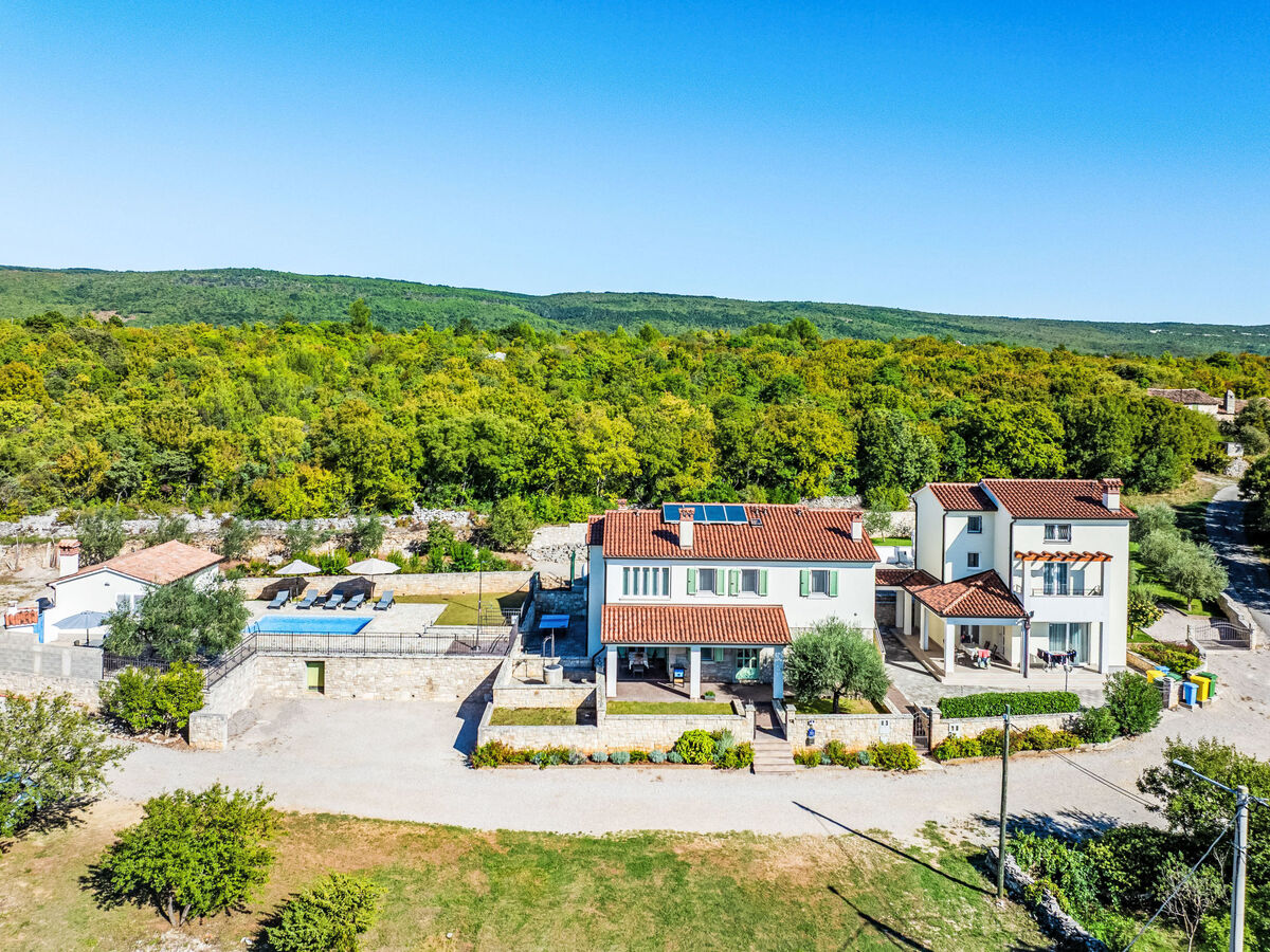 Villa Mare à Trget : maison avec piscine privée et vue mer - Photo 8