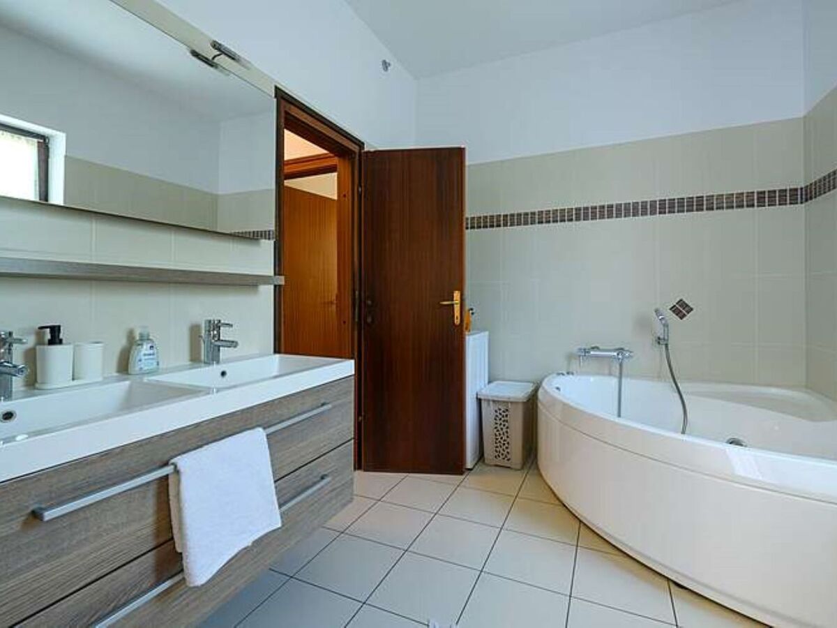Maison 4 chambres avec piscine privée à Barban - Photo 22
