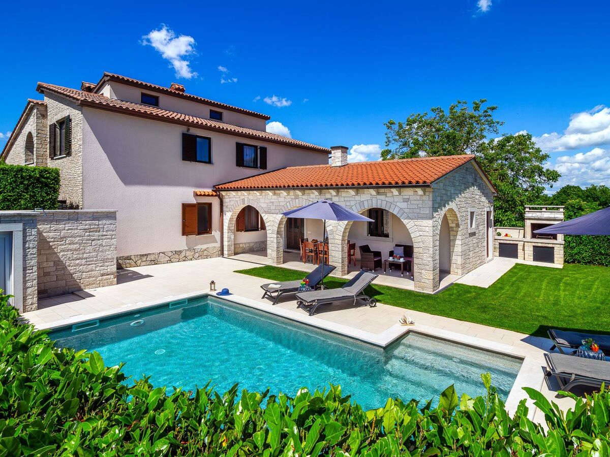 Casa Mia – Maison avec piscine privée à Barban - Photo 1
