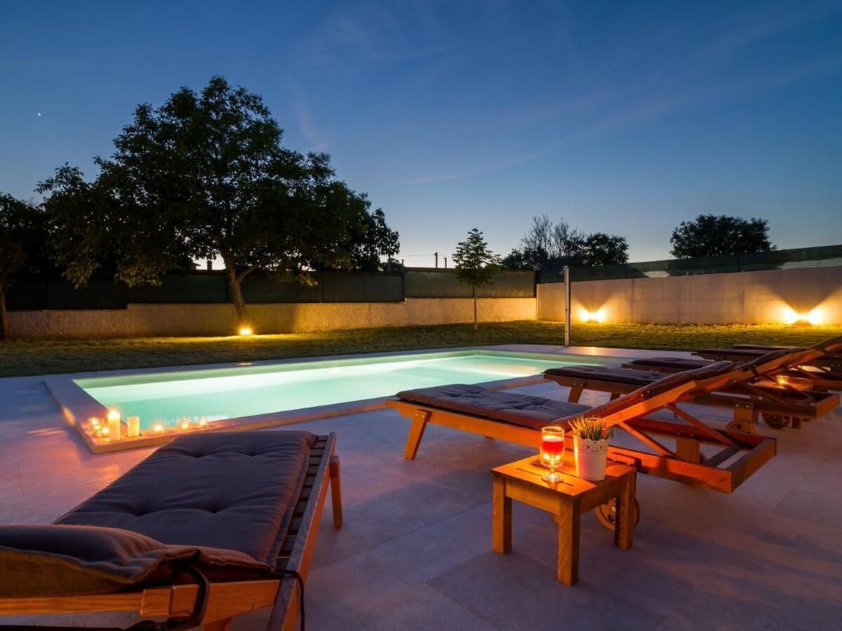 Villa Anavi – Maison 8 personnes, piscine privée à Barban - Photo 28