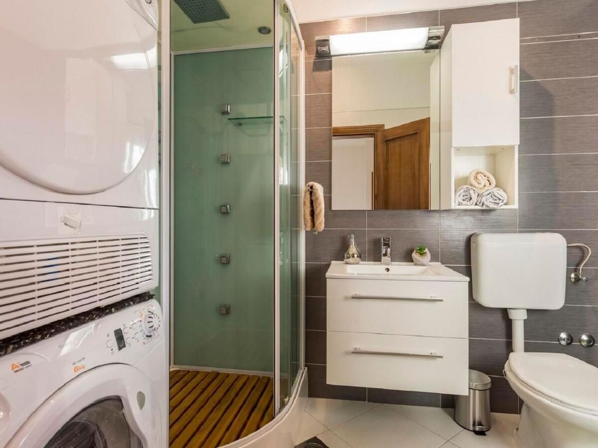 Villa Anavi – Maison 8 personnes, piscine privée à Barban - Photo 51