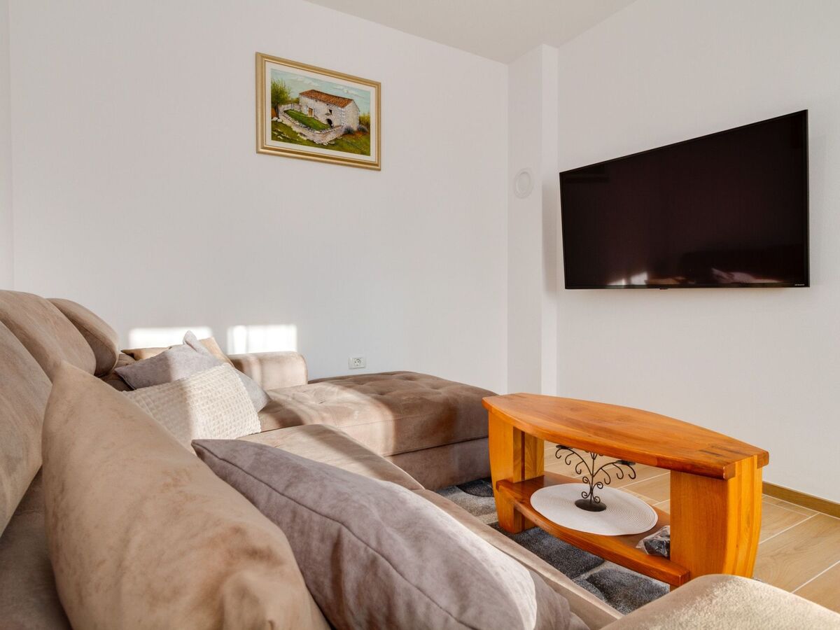 Villa Nima à Barban – maison avec piscine eau salée - Photo 8