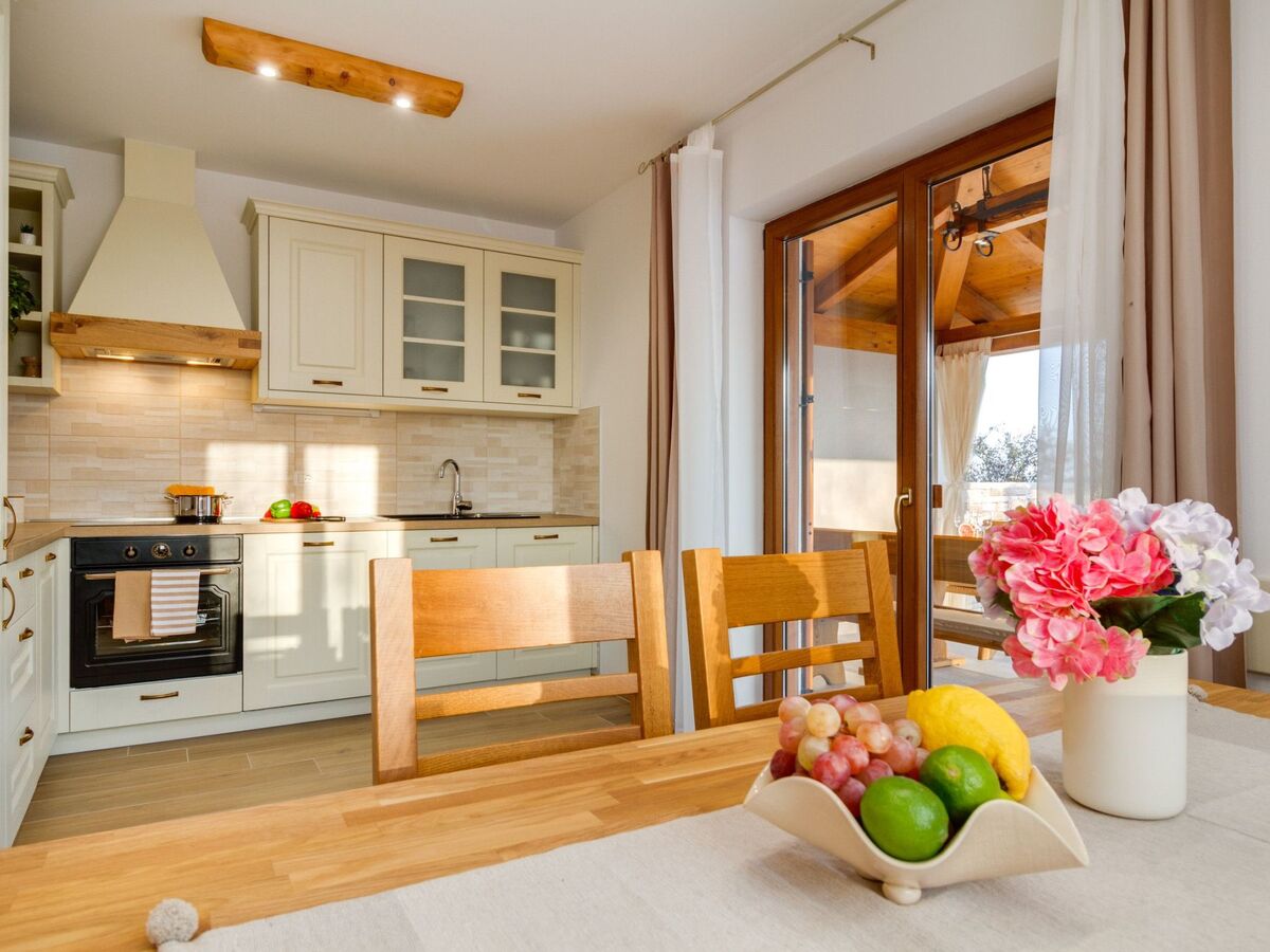 Villa Nima à Barban – maison avec piscine eau salée - Photo 16