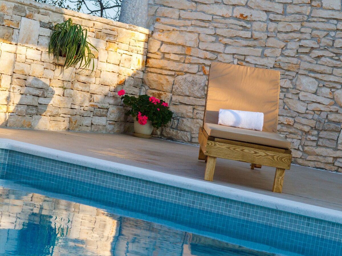 Villa Nima à Barban – maison avec piscine eau salée - Photo 27