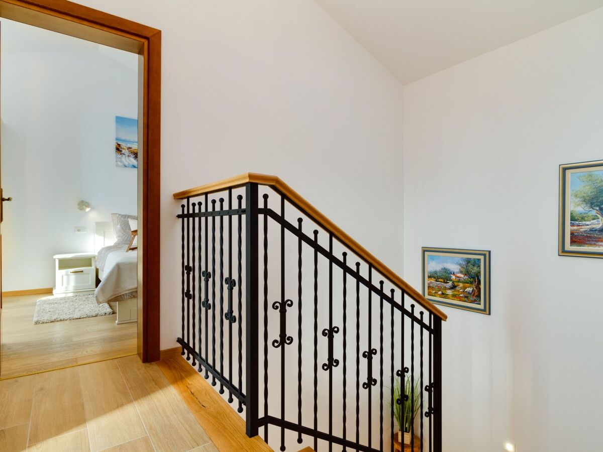 Villa Nima à Barban – maison avec piscine eau salée - Photo 57