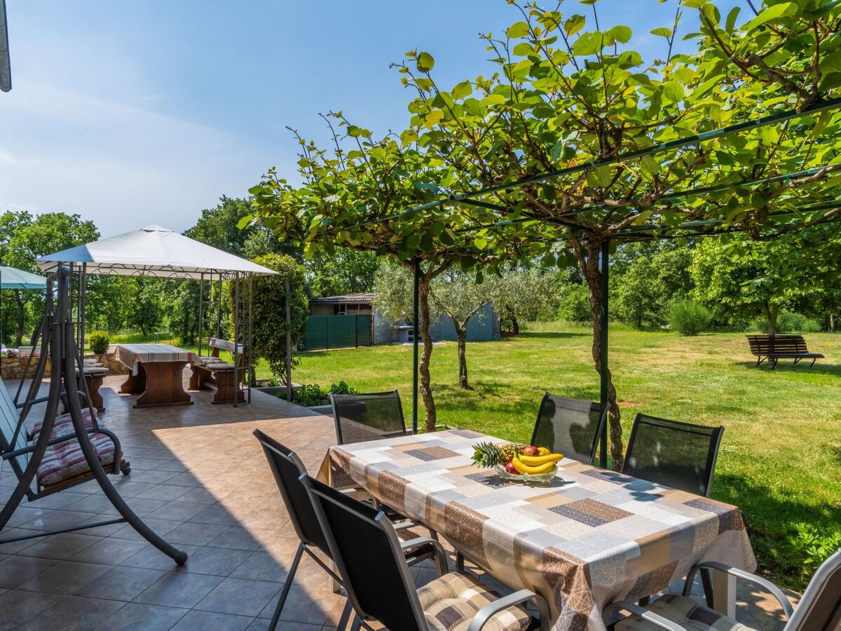 Maison Bulići : 10 personnes, piscine privée 8x4m, 10 000m² de nature - Photo 10