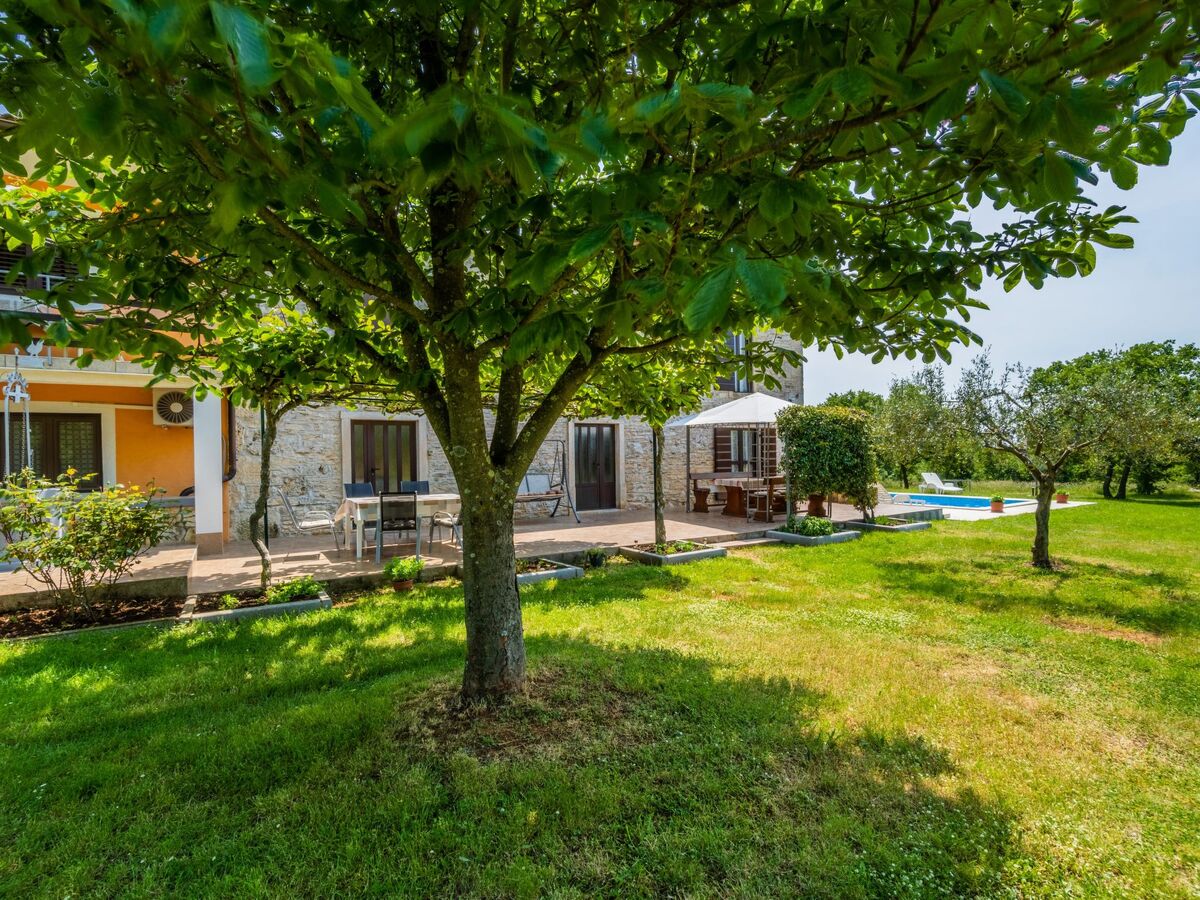 Maison Bulići : 10 personnes, piscine privée 8x4m, 10 000m² de nature - Photo 13