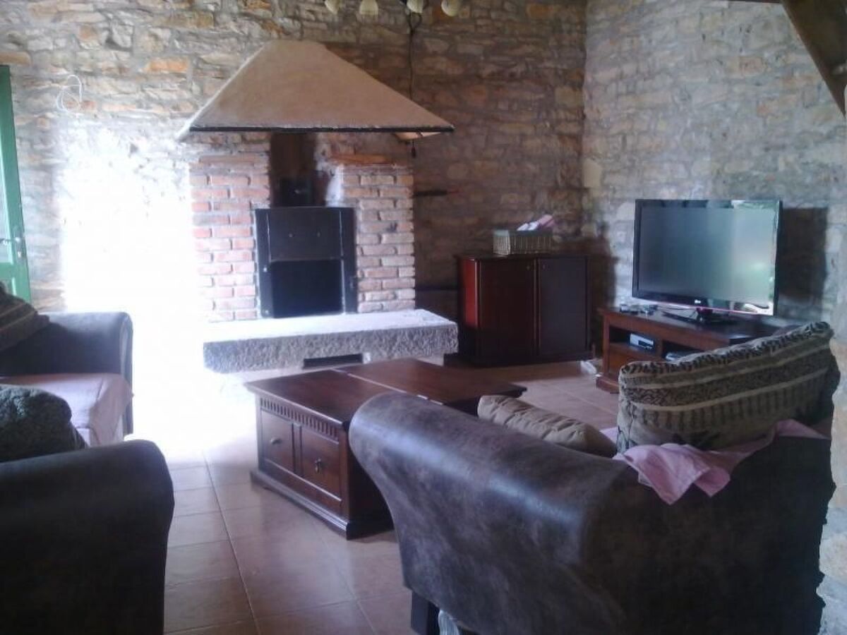 Maison en pierre avec piscine privée à Barban - Photo 22
