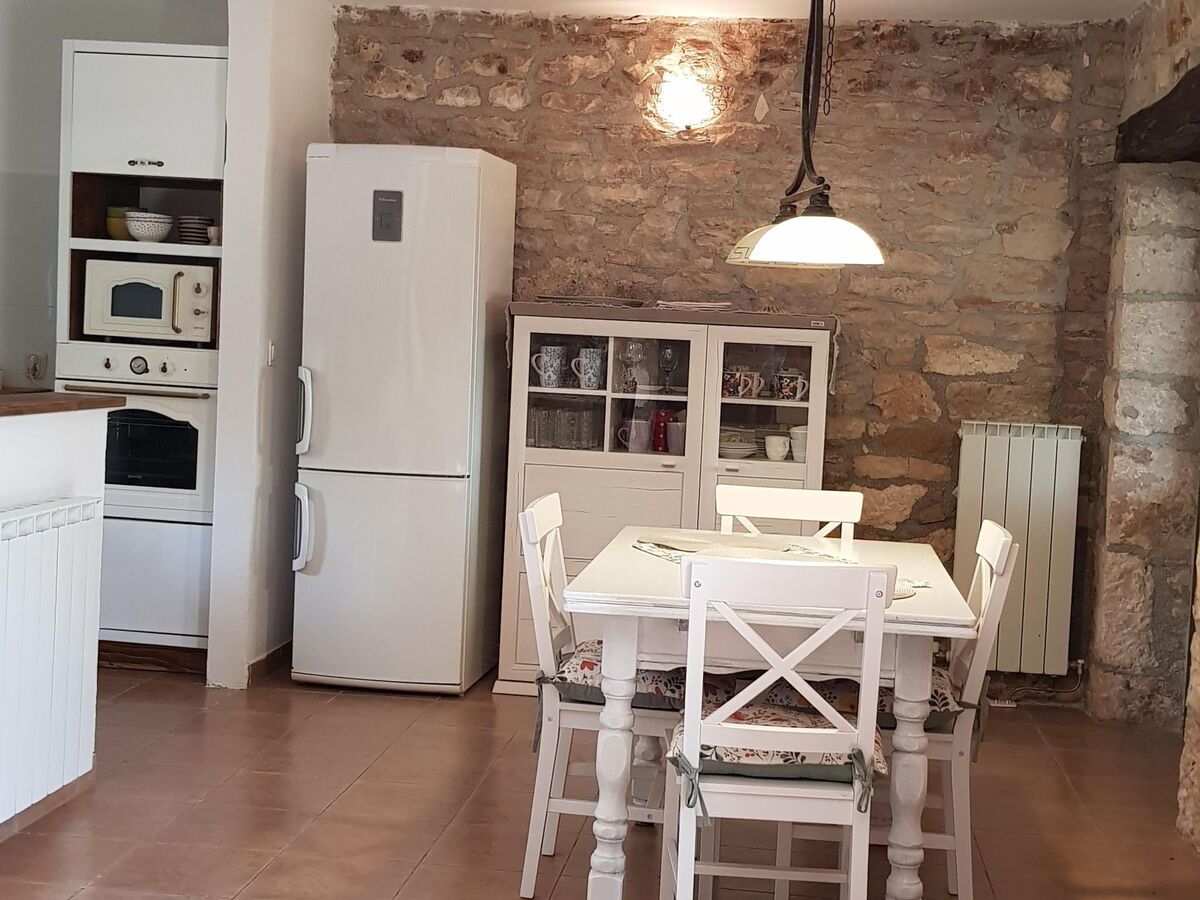 Maison en pierre avec piscine privée à Barban - Photo 26