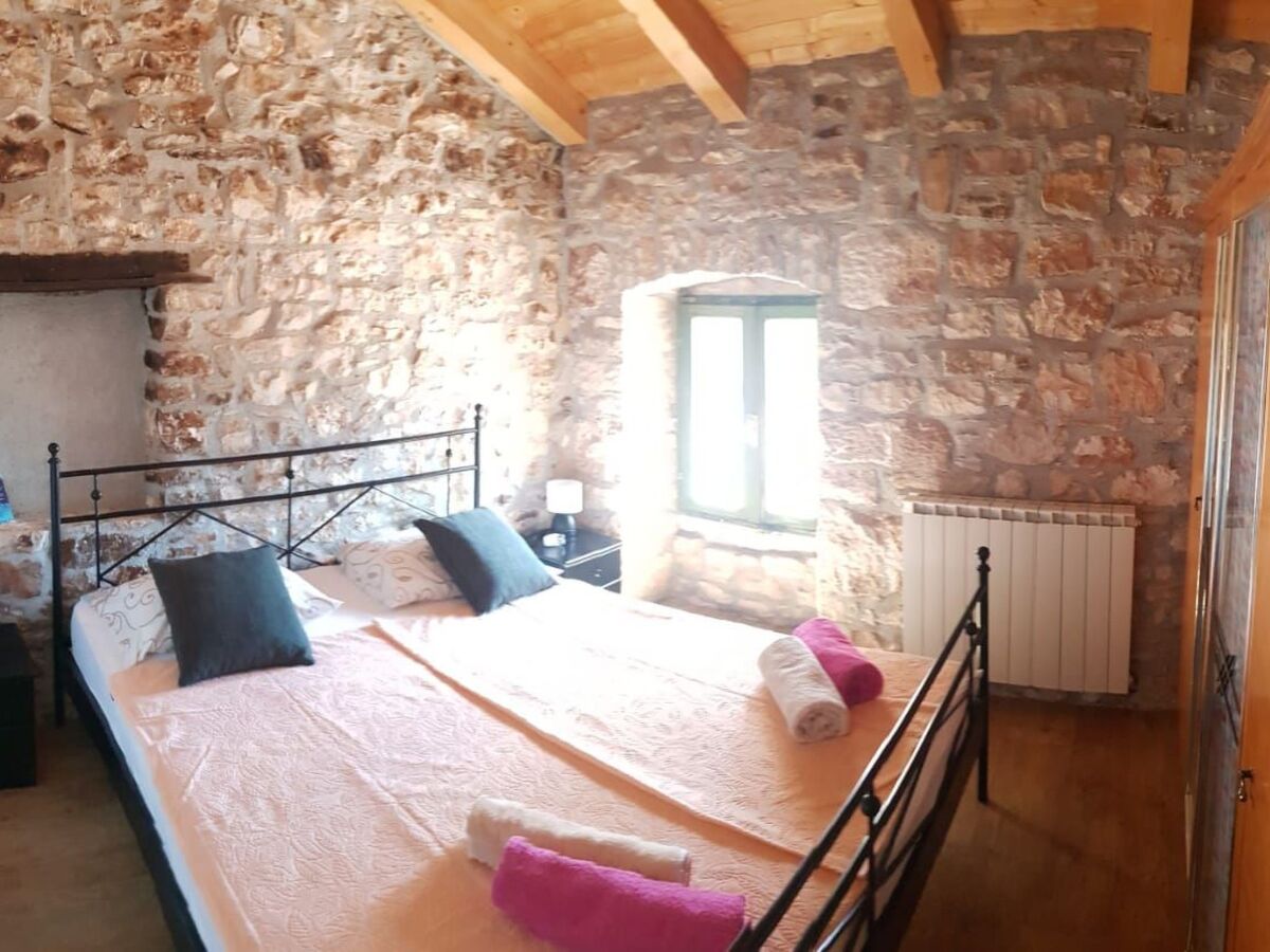 Maison en pierre avec piscine privée à Barban - Photo 53