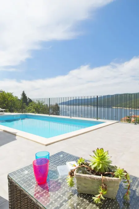 'Persic' mit privatem Pool, Maison 8 personnes à Rabac - Photo 2