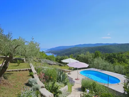 Location maison à Rabac, mit eigenem Pool und schönem Meerblick