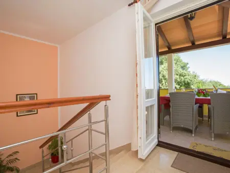 mit eigenem Pool und schönem Meerblick, Maison 5 personnes à Rabac - Photo 12