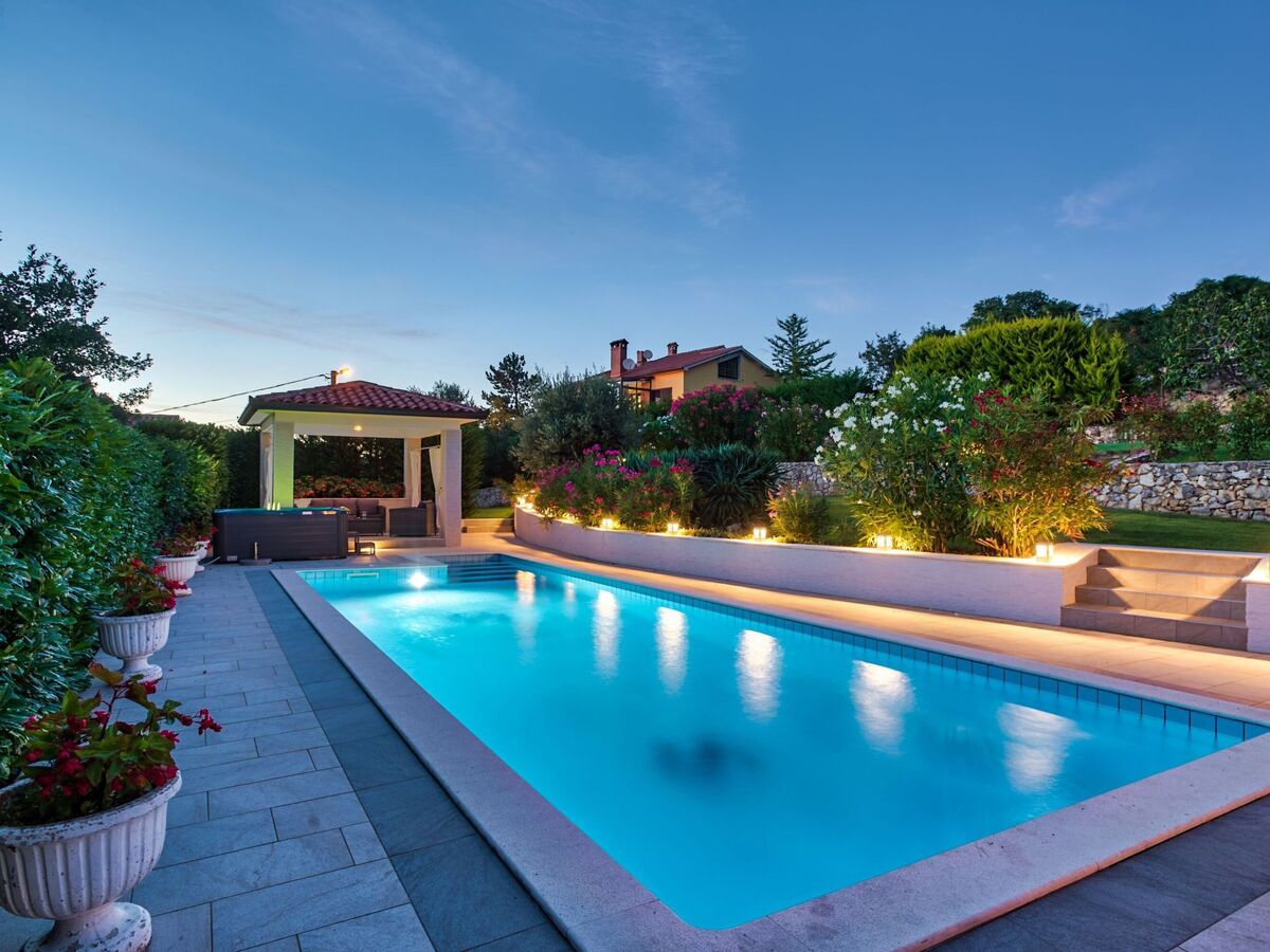 Maison Ines avec spa et piscine privée à Drenje - Photo 2