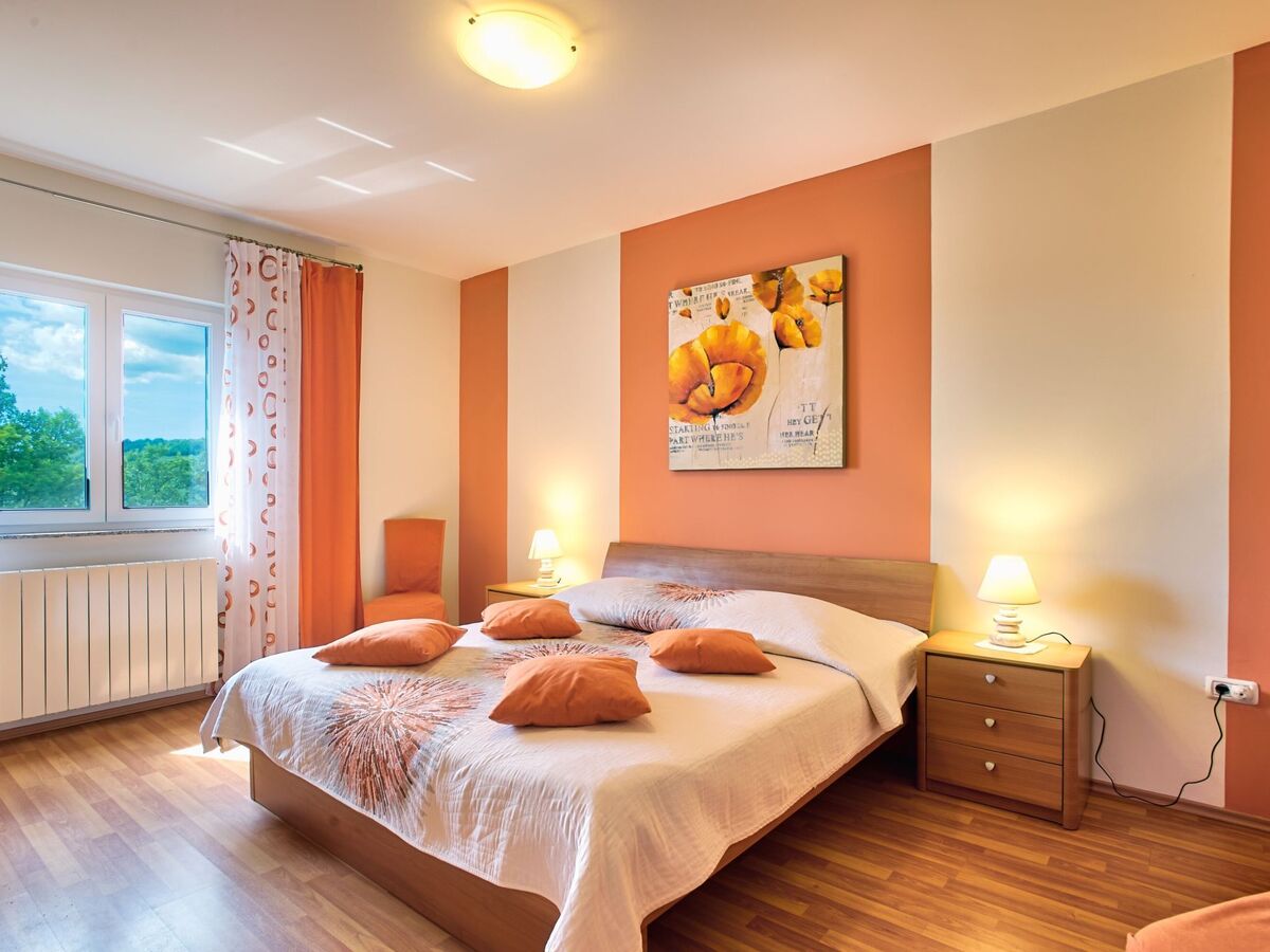 Maison Ines avec spa et piscine privée à Drenje - Photo 10