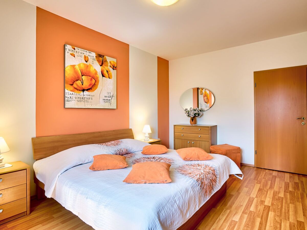 Maison Ines avec spa et piscine privée à Drenje - Photo 11