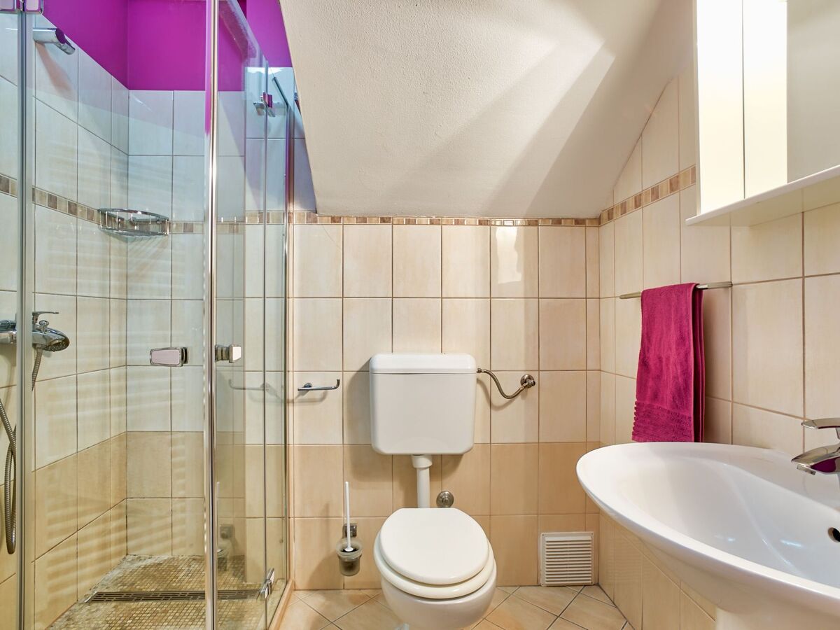Maison Ines avec spa et piscine privée à Drenje - Photo 18