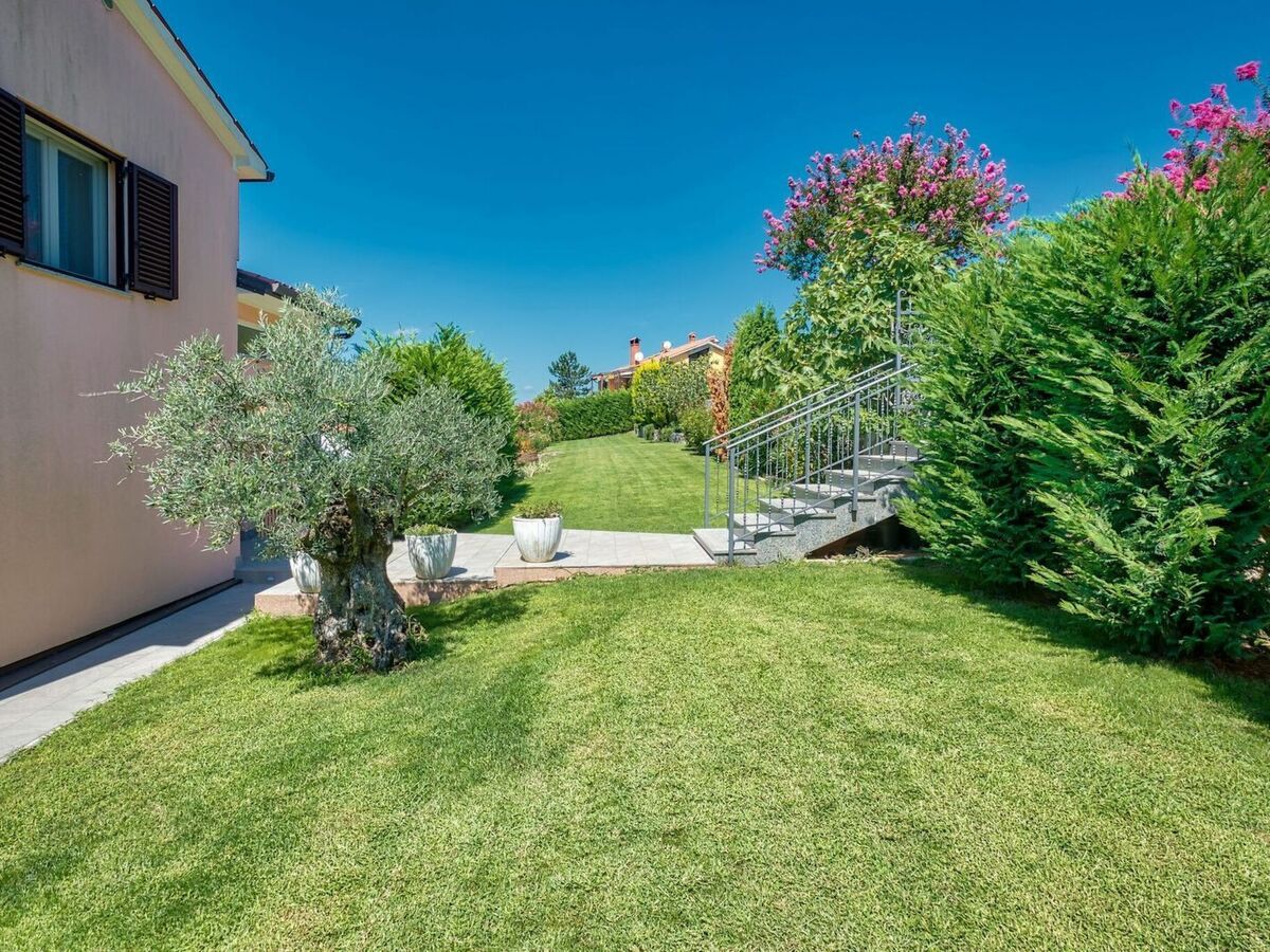 Maison Ines avec spa et piscine privée à Drenje - Photo 27