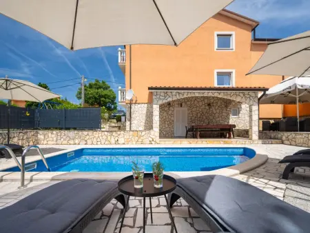 Villa Fortuna, maison 9 pers. avec piscine chauffée