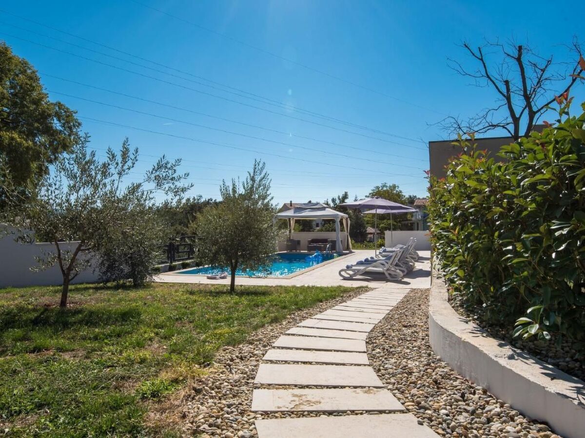 Maison Sanchi, 2 unités avec piscine privée à Drenje - Photo 20