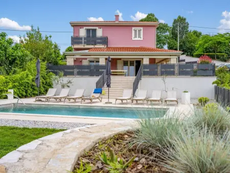 Villa Violetta – Maison 4 chambres avec piscine privée