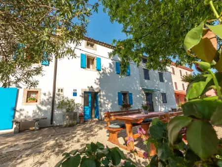 Haus Gaia – Maison 150 m de la mer à Drenje