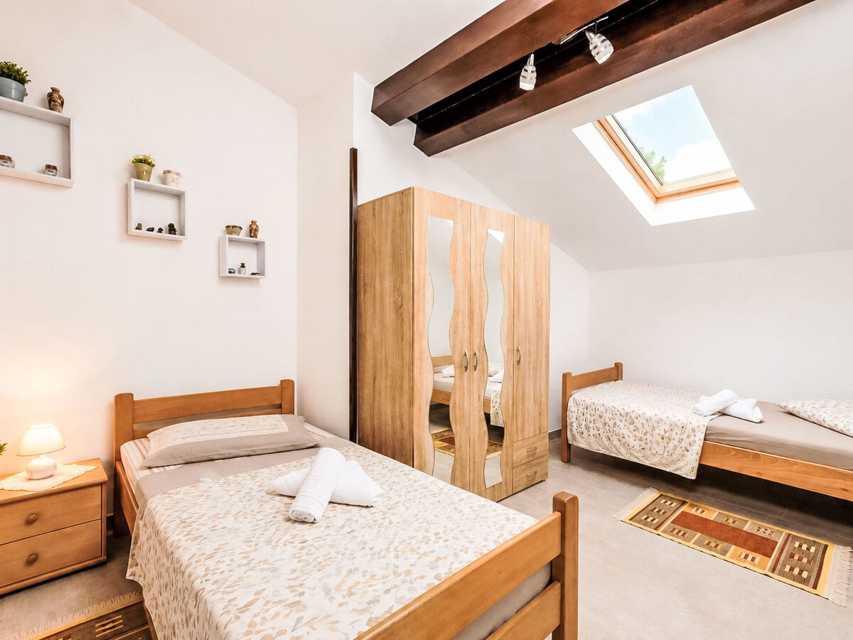 Haus Plum – Maison 6 pers. avec piscine à Drenje - Photo 11