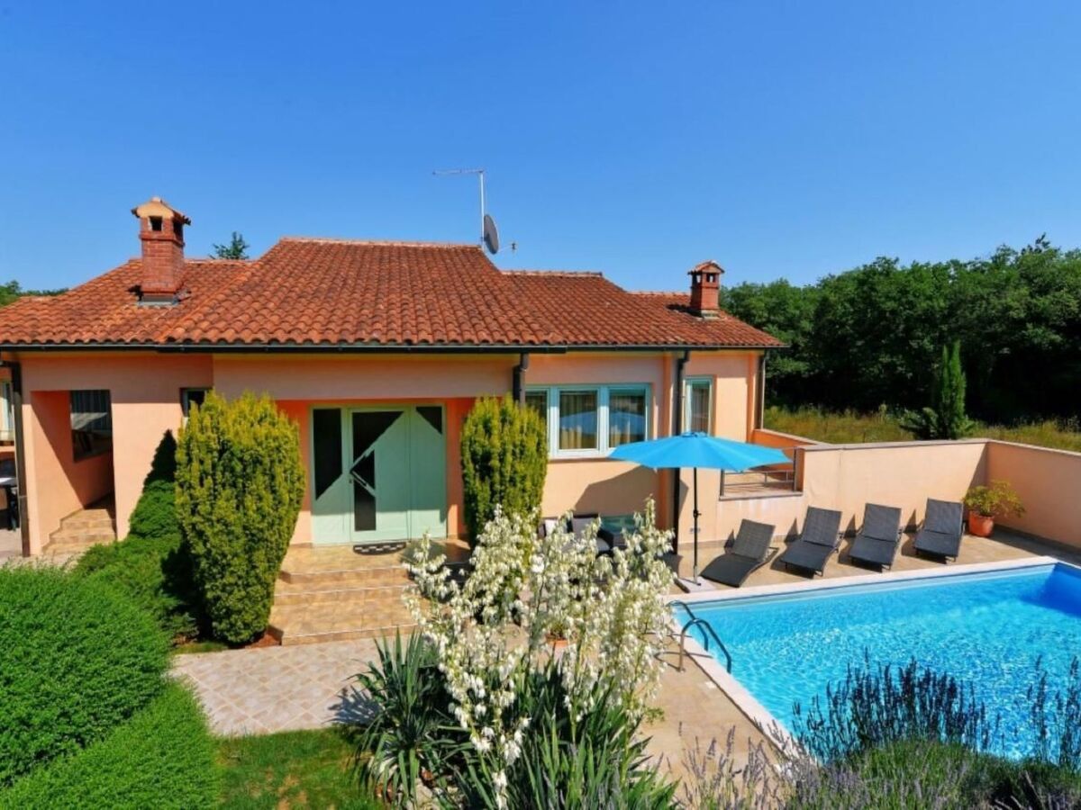 Villa Steffani – Maison 10 personnes, piscine et sauna - Photo 1