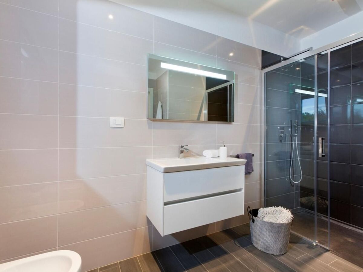 Villa Arsia, maison 4 chambres avec piscine à Labin - Photo 24
