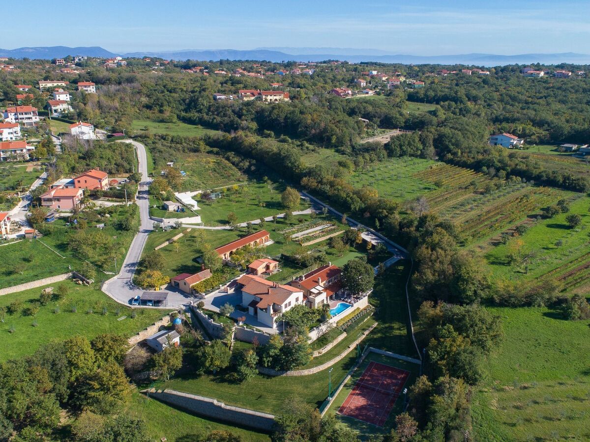 Villa Vlastelini, 8 pers., piscine et court de tennis - Photo 2