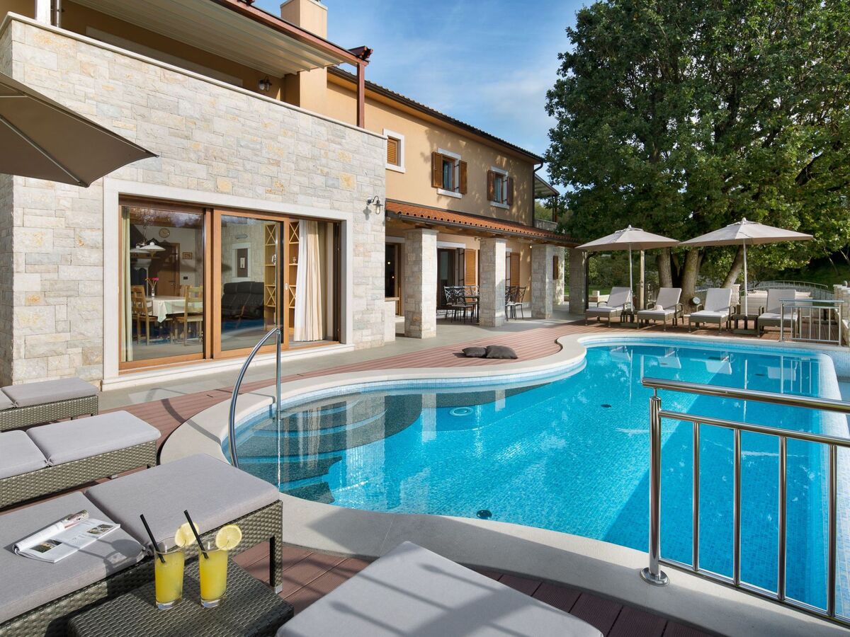 Villa Vlastelini, 8 pers., piscine et court de tennis - Photo 33