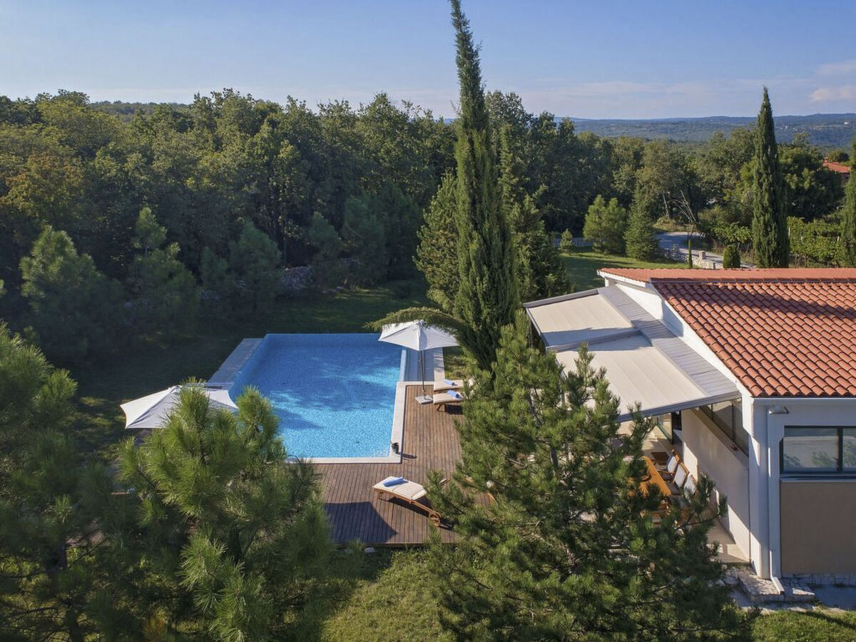 Villa Breg, piscine privée et jacuzzi à Drenje - Photo 2