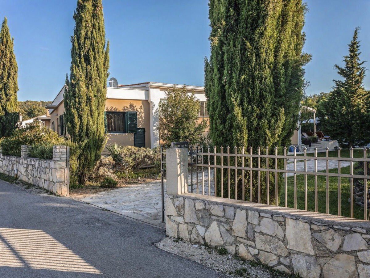 Villa Breg, piscine privée et jacuzzi à Drenje - Photo 39