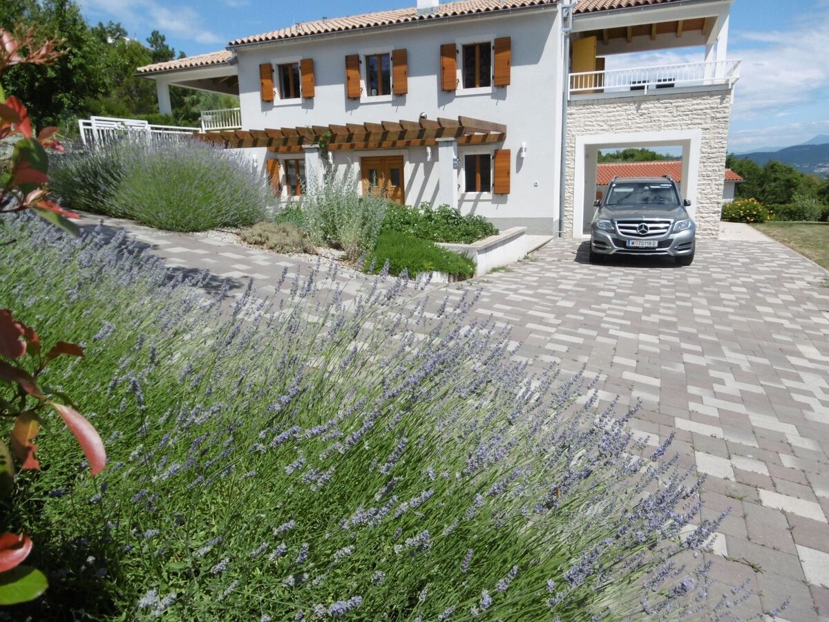Villa Isabel & Imo à Drenje, vue mer et piscine privée - Photo 2
