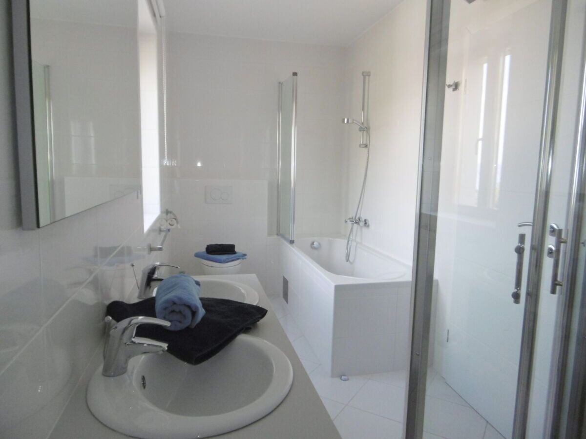 Villa Isabel & Imo à Drenje, vue mer et piscine privée - Photo 25