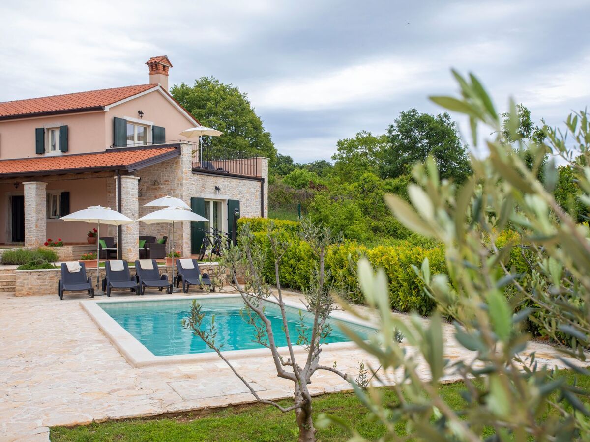 Villa Milka, maison en pierre avec piscine privée - Photo 3